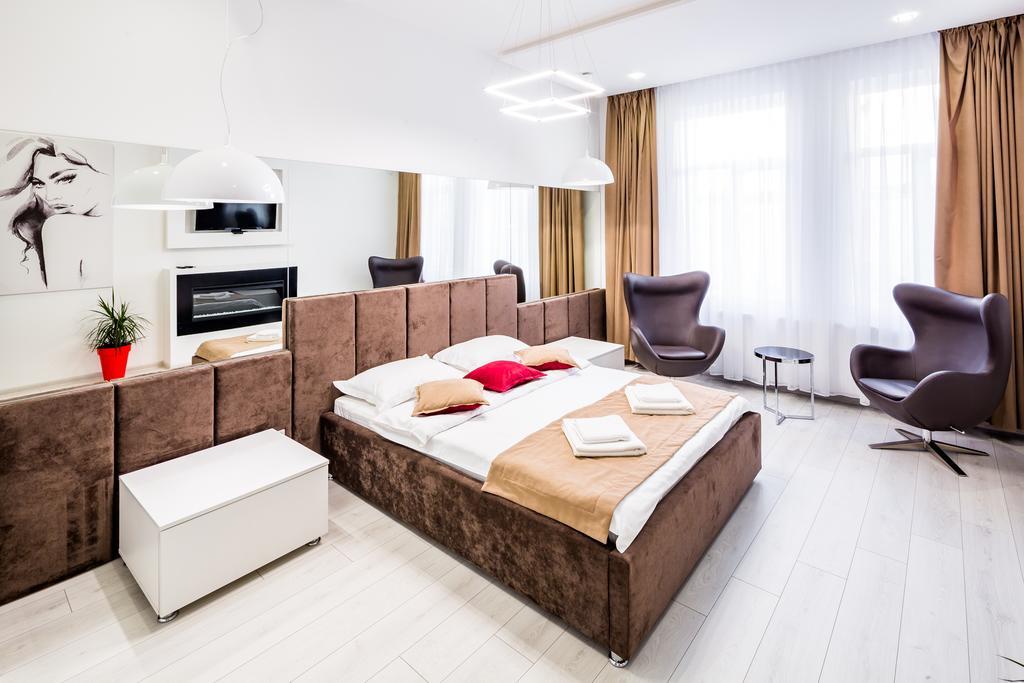 Avangard Kulisha 15 Apart Lviv Ngoại thất bức ảnh